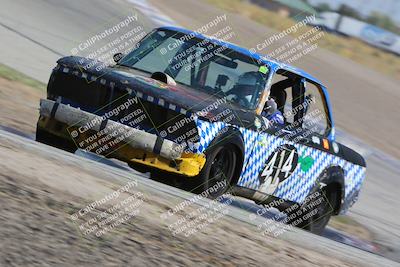 media/Oct-01-2023-24 Hours of Lemons (Sun) [[82277b781d]]/1045am (Outside Grapevine)/